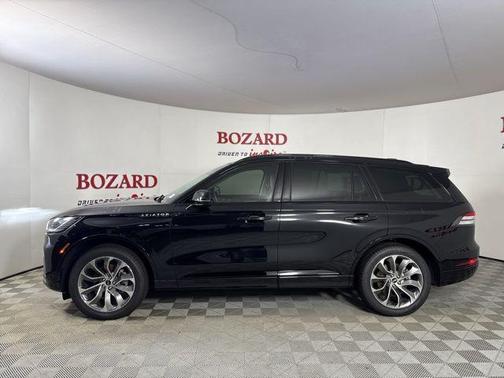 2025 Lincoln Aviator Premiere