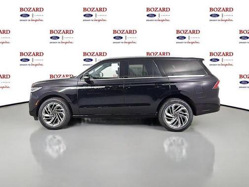 Infinite Black Metallic 2026 Lincoln Navigator Reserve