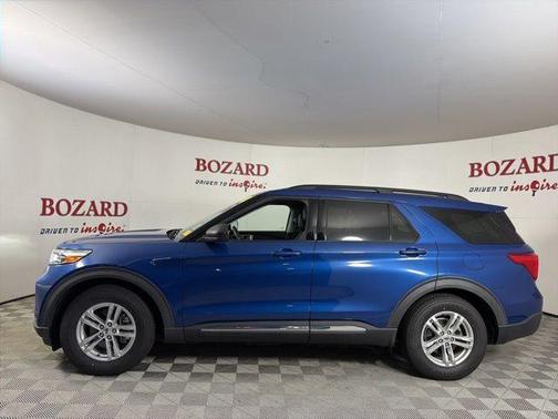 Blue Metallic 2020 Ford Explorer XLT