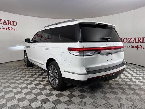 2023 Lincoln Navigator Reserve
