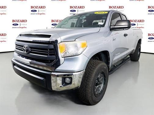 2015 Toyota Tundra SR5