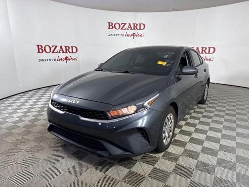 2022 Kia Forte FE