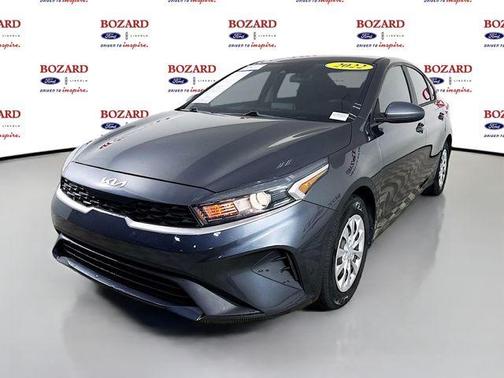 2022 Kia Forte FE