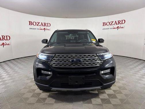 Black Metallic 2023 Ford Explorer Limited