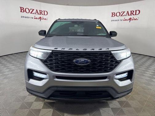 2022 Ford Explorer ST-Line