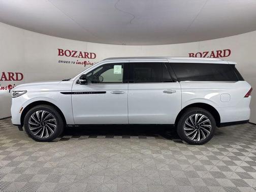 2025 Lincoln Navigator L Black Label