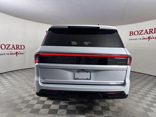 2025 Lincoln Navigator L Black Label