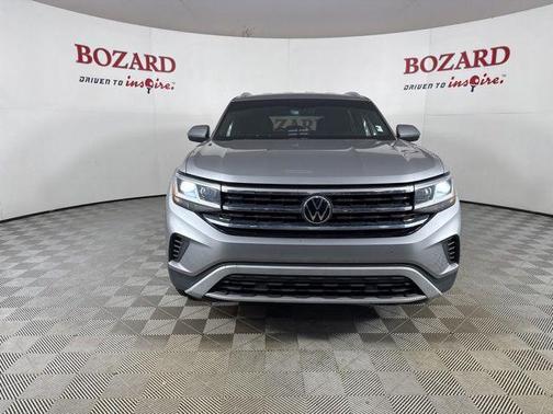 2022 Volkswagen Atlas Cross Sport 2.0T SE