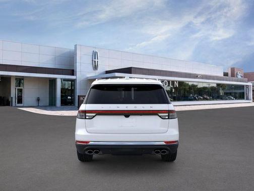 Pristine White 2026 Lincoln Aviator Premiere