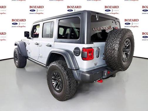 Silver Zynith Clearcoat 2024 Jeep Wrangler Rubicon