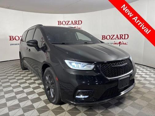 2021 Chrysler Pacifica Touring