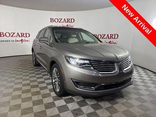 Luxe Metallic 2016 Lincoln MKX Reserve