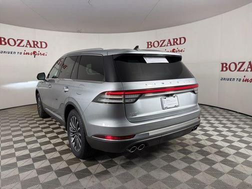 Silver Radiance Metallic 2023 Lincoln Aviator Reserve RWD