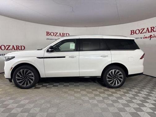 2025 Lincoln Navigator Black Label