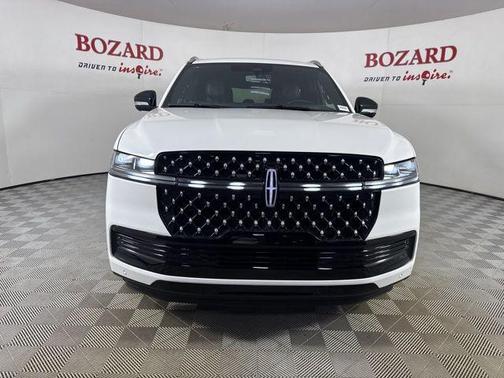 2025 Lincoln Navigator Black Label