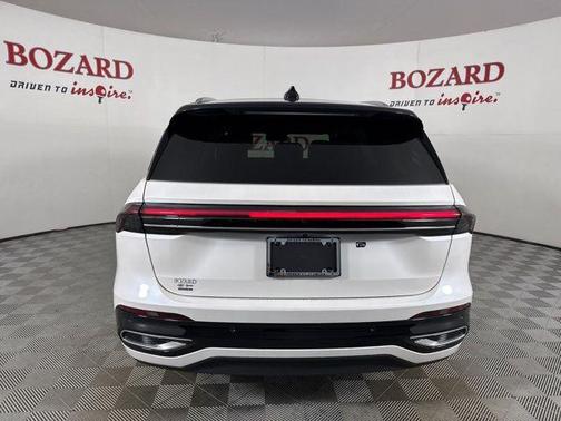 2025 Lincoln Nautilus Reserve