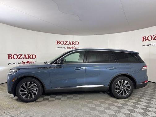 2025 Lincoln Aviator Premiere