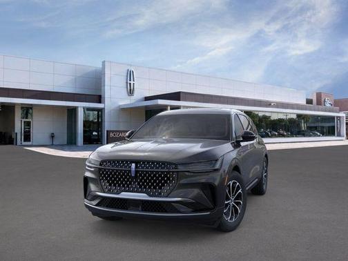 Infinite Black Metallic 2026 Lincoln Nautilus Premiere