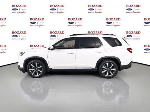 Platinum White Pearl 2025 Honda Pilot Touring