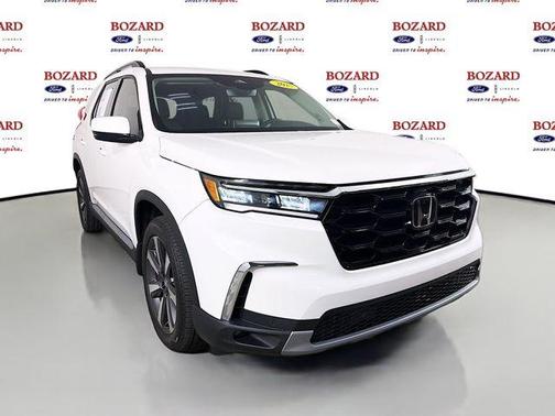 Platinum White Pearl 2025 Honda Pilot Touring