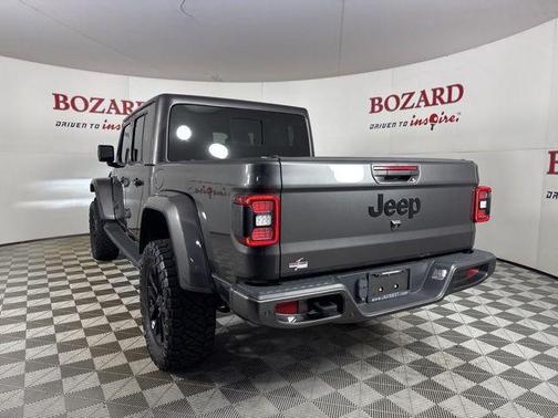 2021 Jeep Gladiator Overland