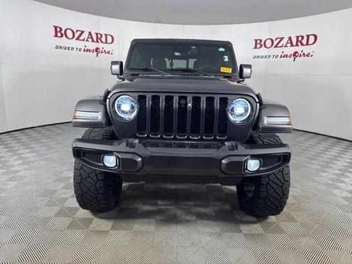 2021 Jeep Gladiator Overland