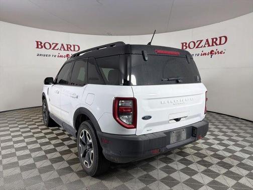 Oxford White 2024 Ford Bronco Sport Outer Banks