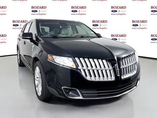 2011 Lincoln MKT Base