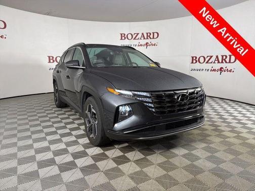 Dark Gray Metallic 2024 Hyundai TUCSON Limited