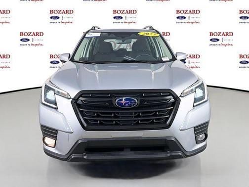 Ice Silver Metallic 2023 Subaru Forester Premium