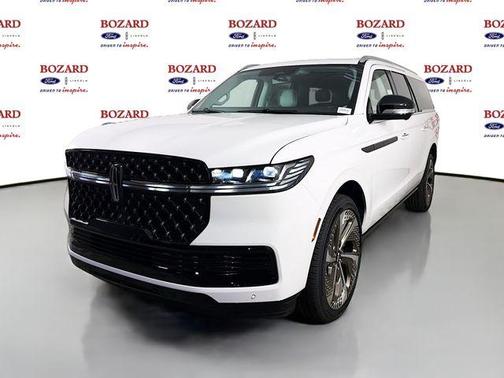 Star White 2026 Lincoln Navigator L Black Label