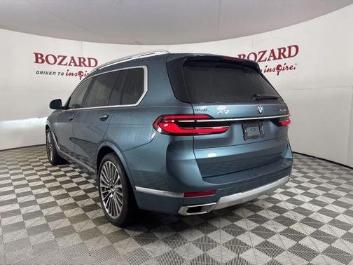 2024 BMW X7 xDrive40i