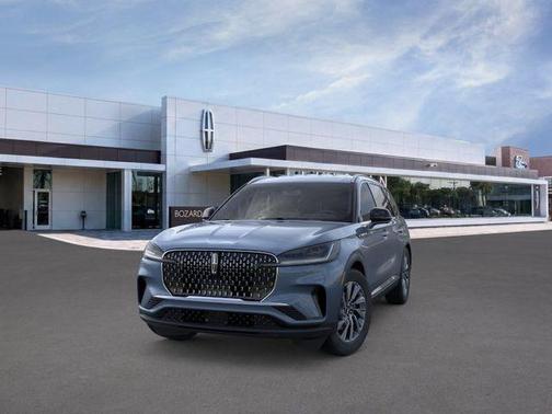 Whisper White 2026 Lincoln Aviator Premiere