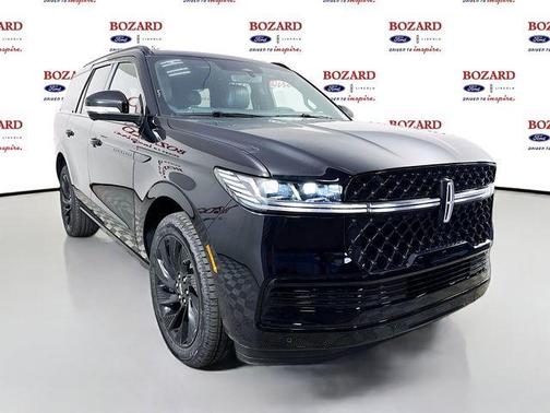 Infinite Black Metallic 2026 Lincoln Navigator Reserve