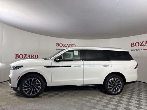 2025 Lincoln Navigator Black Label