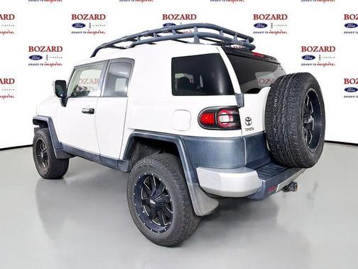 2012 Toyota FJ Cruiser Base