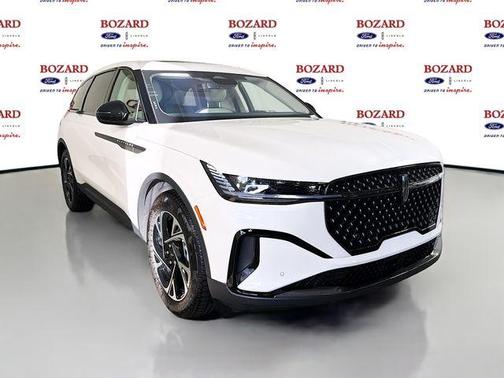 White Platinum Clearcoat Metallic 2026 Lincoln Nautilus Premiere