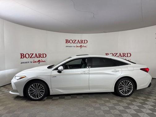 2021 Toyota Avalon Hybrid Limited