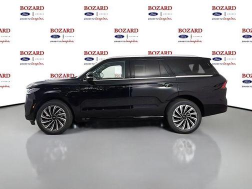 Infinite Black Metallic 2026 Lincoln Navigator Black Label