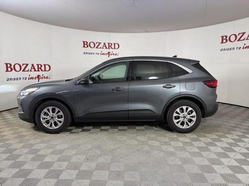 Carbonized Gray Metallic 2023 Ford Escape Active