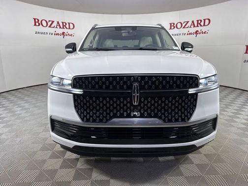 2025 Lincoln Navigator Reserve