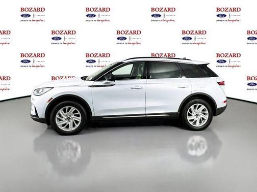 Crystal White Metallic 2026 Lincoln Corsair Premiere