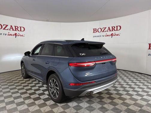 Blue Metallic 2022 Lincoln Corsair Standard