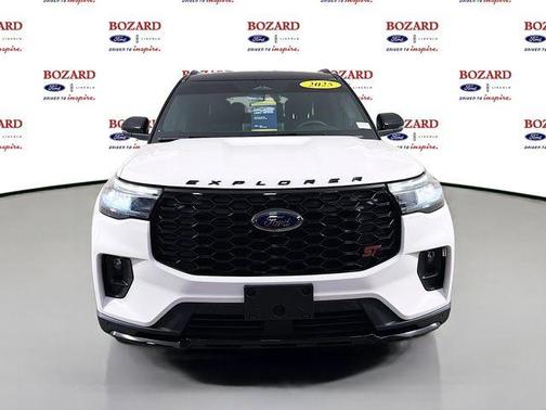 White Metallic 2025 Ford Explorer ST