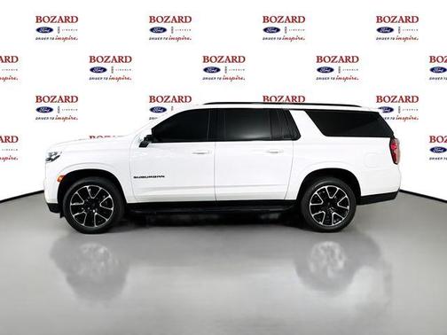 2023 Chevrolet Suburban RST