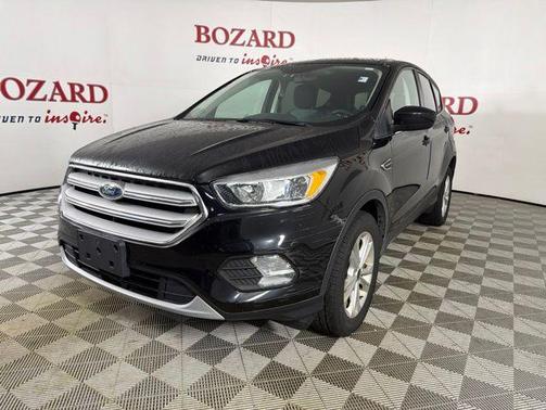 Black Metallic 2019 Ford Escape SE