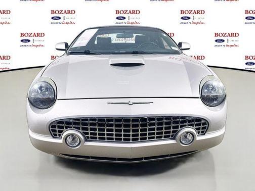 2005 Ford Thunderbird 