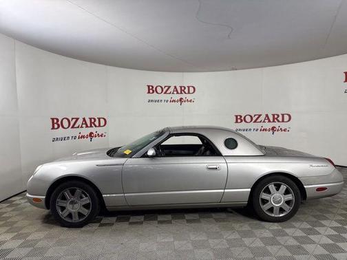 2005 Ford Thunderbird 