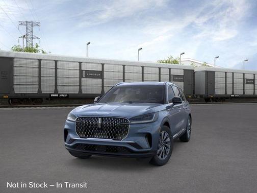 Whisper White 2026 Lincoln Aviator Premiere