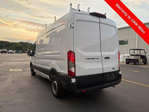 Oxford White 2026 Ford Transit-250 148 WB Medium Roof Cargo